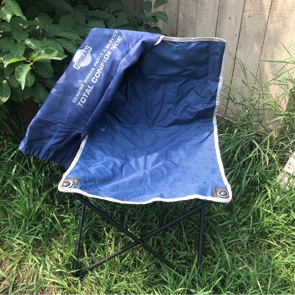 “Nissan Genuine Parts And Service Total Confidence” Folding Chair With Bag.